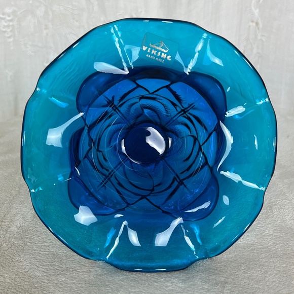 Viking Glass "Bluenique" Candy Pedestal Dish - Picture 4 of 8